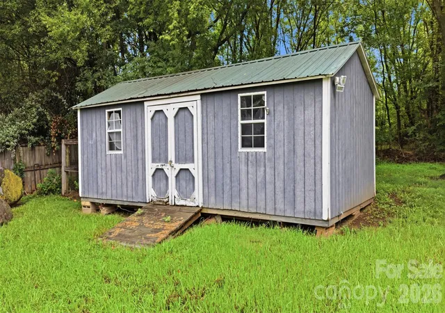 Photo 3 of Single family home for sale at 3466 Roberta Rd, Concord, NC 28027 | MLS# 4410706 | Listing updated on 2026-08-28