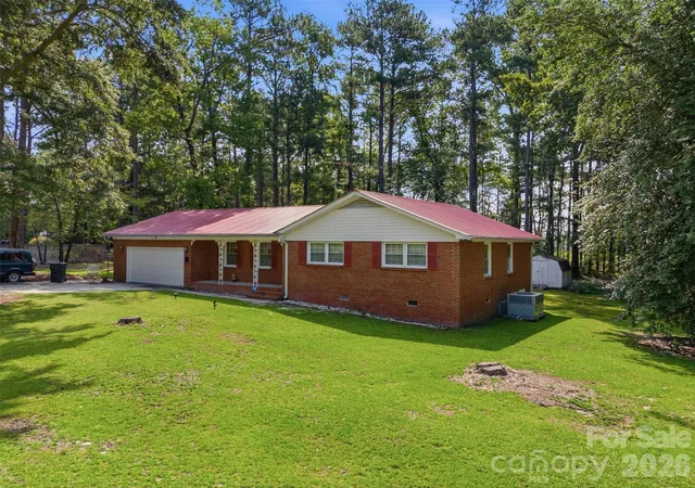 2nd image of 276 Dixie Trl, Hamlet, NC 28345 | MLS# 4410710