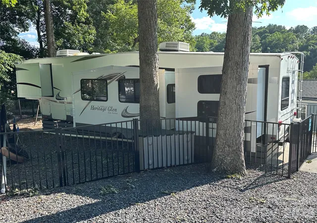 3rd image of 139 Pier Ave, New London, NC 28127 | MLS# 4410727