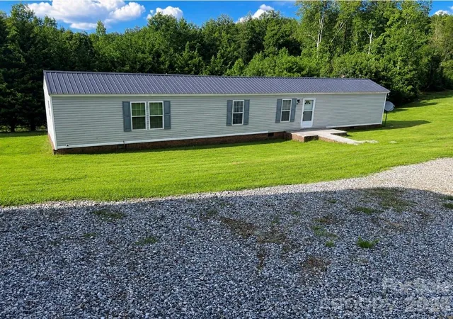Photo 1 of Single family home for sale at 81 Frye Hts Ln, Taylorsville, NC 28681 | MLS# 4410741 | Listing updated on 2026-09-02