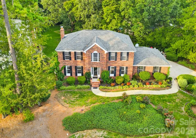 2nd image of 4113 Hallam Ct, Charlotte, NC 28269 | MLS# 4410743