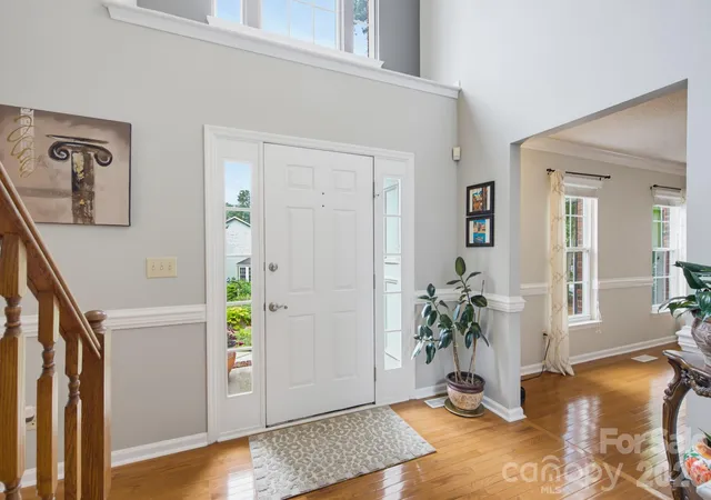 Photo 4 of Single family home for sale at 4113 Hallam Ct, Charlotte, NC 28269 | MLS# 4410743 | Listing updated on 2026-09-07
