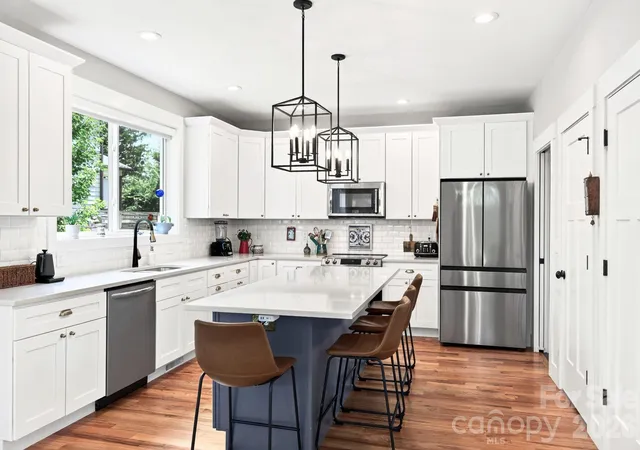 2nd image of 82 Frances St, Asheville, NC 28806 | MLS# 4410753