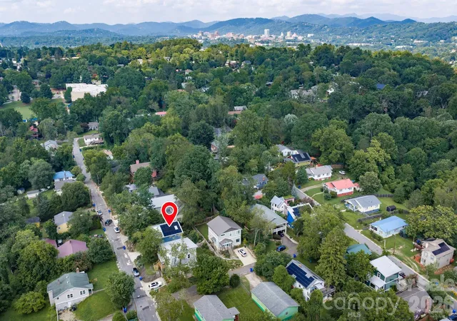 39th image of 82 Frances St, Asheville, NC 28806 | MLS# 4410753