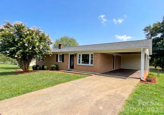 1st image of 104 Dyer Dr, Shelby, NC 28152 | MLS# 4410764