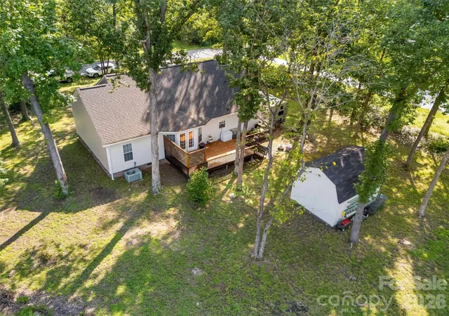 Photo 3 of Single family home for sale at 210 Pinewood Ln, Rock Hill, SC 29730 | MLS# 4410773 | Listing updated on 2026-10-13