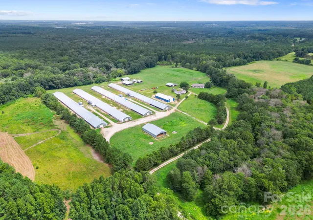 Photo 2 of House for sale at 1333 Bunnlevel Erwin Rd, Bunnlevel, NC 28323 | MLS# 4410775 | Listing updated on 2026-08-03