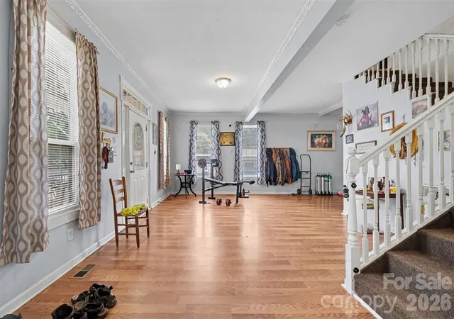 Photo 3 of Single family home for sale at 3315 Carver Pl, Charlotte, NC 28269 | MLS# 4410782 | Listing updated on 2026-08-31