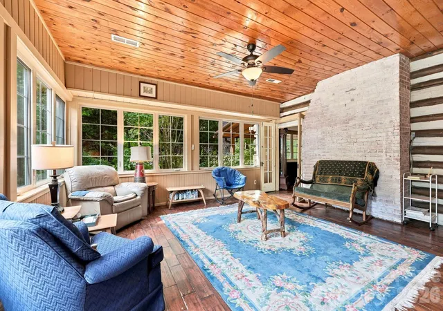 2nd image of 1925 Laurel Park Hwy, Hendersonville, NC 28739 | MLS# 4410805