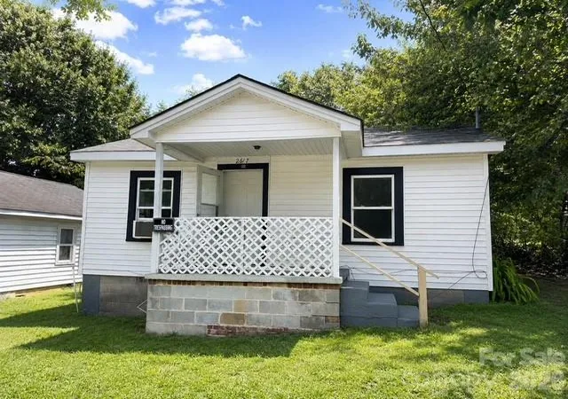 1st image of 2617 S Calvary St, Gastonia, NC 28052 | MLS# 4410816