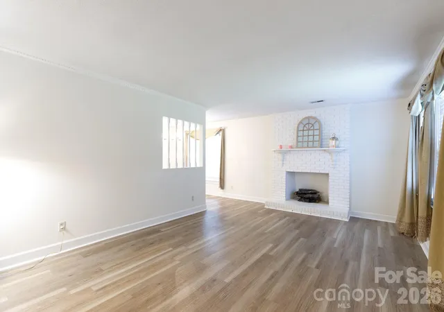 Listing Photo 5 - Condo for sale in building located at 150 Grady Dr, Rock Hill, SC 29732
