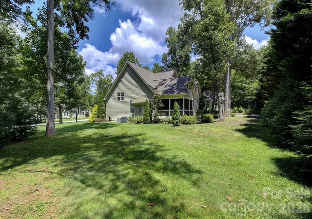 47th image of 212 Tall Timbers Trl, Hendersonville, NC 28792 | MLS# 4410837