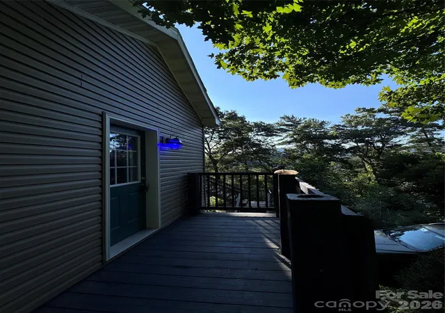 Photo 3 of Single family home for sale at 1886 Old Linville Rd, Marion, NC 28752 | MLS# 4410849 | Listing updated on 2026-09-29