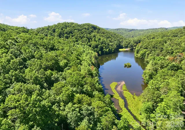 16th image of 0 Mulberry Cir #J-104, Brevard, NC 28712 | MLS# 4410854