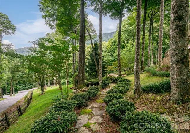 48th image of 580 Flying Hawk Trl, Waynesville, NC 28786 | MLS# 4410856