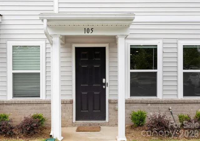 2nd image of 105 Villa Ln, Lincolnton, NC 28092 | MLS# 4410869