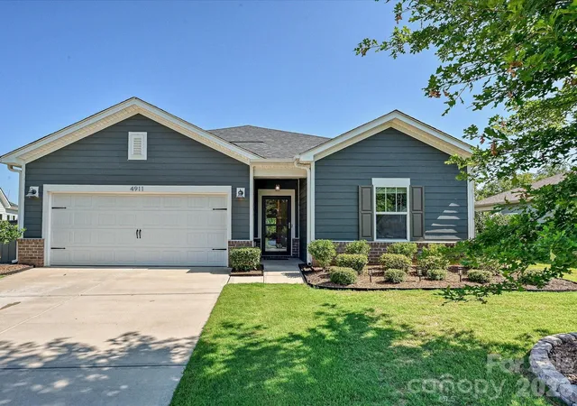 2nd image of 4911 Trigney Ct, Charlotte, NC 28214 | MLS# 4410873