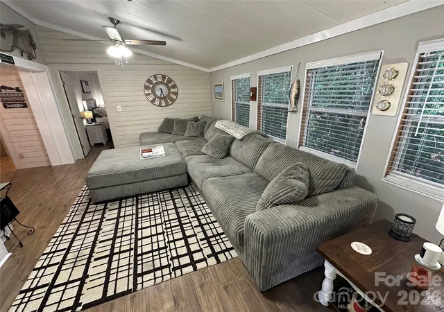 4th image of 111 Hickory Cir, New London, NC 28127 | MLS# 4410881