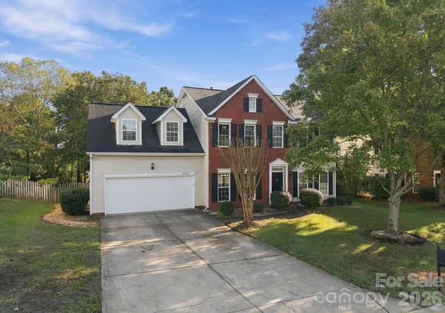 Photo 2 of Single family home for sale at 17237 Baldwin Hall Dr, Charlotte, NC 28277 | MLS# 4410882 | Listing updated on 2026-10-25
