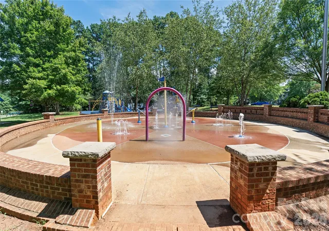 47th image of 2017 Cameron Heights Cir, Denver, NC 28037 | MLS# 4410904