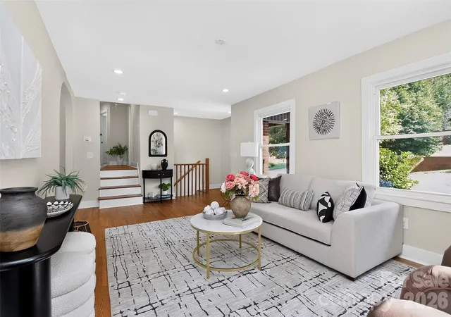 3rd image of 3617 Woodleaf Rd, Charlotte, NC 28205 | MLS# 4410938