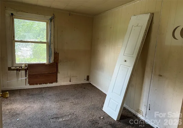 2nd image of 712 N Myrtle St, Gastonia, NC 28052 | MLS# 4410939