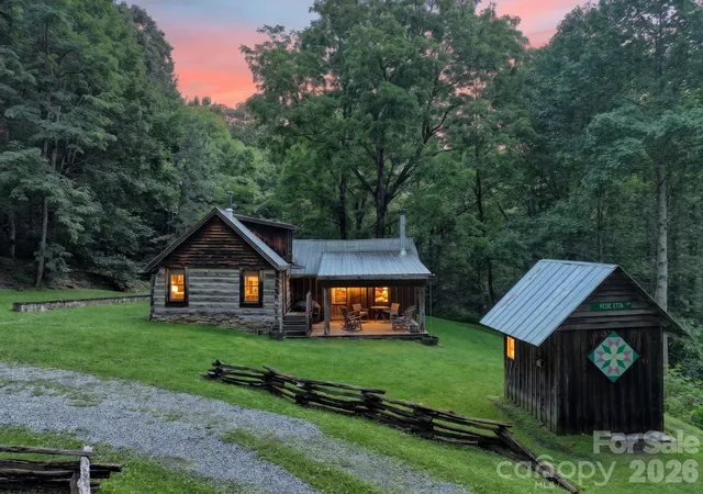 1st image of 142 Marquis Ln, Waynesville, NC 28785 | MLS# 4410943