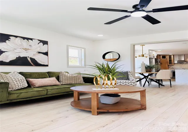Photo 3 of Single family home for sale at 1906 Ashley Rd, Charlotte, NC 28208 | MLS# 4410948 | Listing updated on 2026-10-01