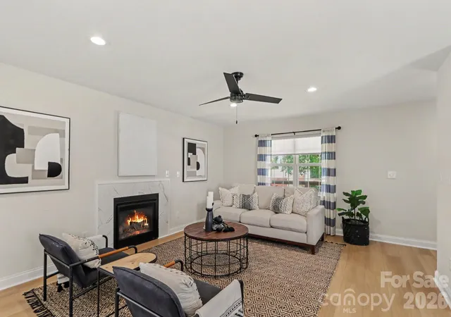 3rd image of 842 Belmont Ave, Charlotte, NC 28205 | MLS# 4410963