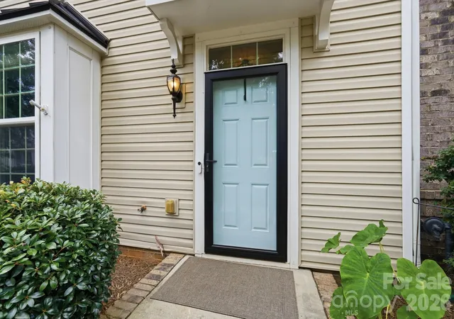Photo 3 of Townhouse for sale at 6564 Hasley Woods Dr, Huntersville, NC 28078 | MLS# 4410992 | Listing updated on 2026-09-26