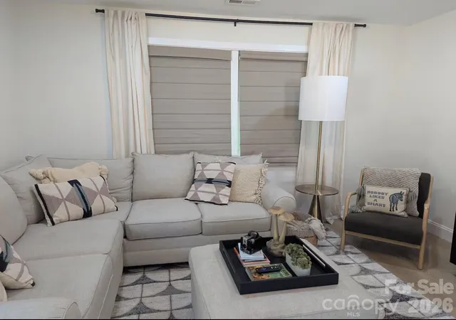 Listing Photo 4 - Condo for sale in building located at 3445/3447 Tappan Pl, Charlotte, NC 28205