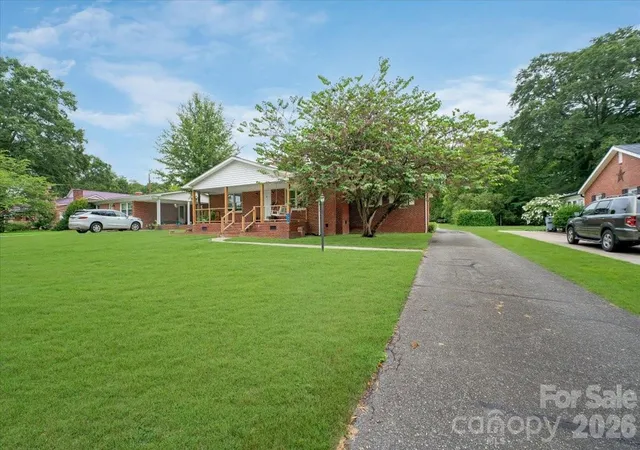 2nd image of 109 Catawba St, Clover, SC 29710 | MLS# 4410999
