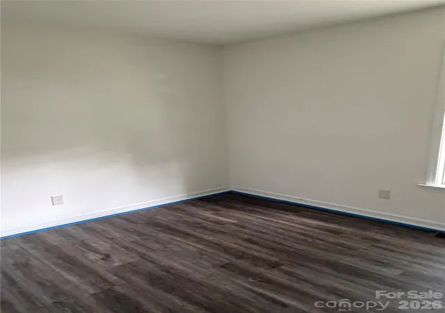 Photo 4 of Single family home for sale at 429 Pryor St, Gastonia, NC 28052 | MLS# 4411009 | Listing updated on 2026-09-25