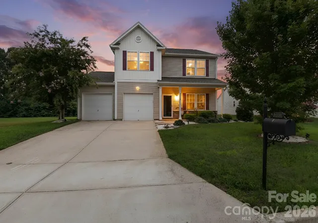 Photo 2 of Single family home for sale at 5149 Red Poll Dr, Greensboro, NC 27405 | MLS# 4411015 | Listing updated on 2026-09-23