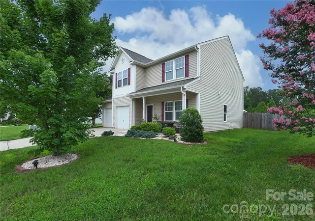 Photo 3 of Single family home for sale at 5149 Red Poll Dr, Greensboro, NC 27405 | MLS# 4411015 | Listing updated on 2026-09-23