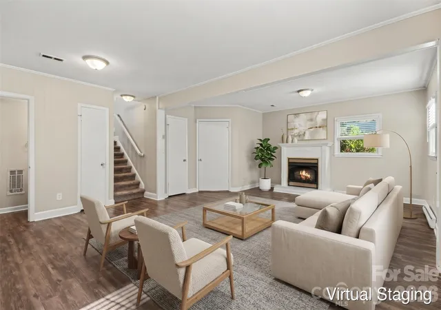 Photo 3 of Single family home for sale at 6209 Springfield Dr, Charlotte, NC 28212 | MLS# 4411035 | Listing updated on 2026-09-23