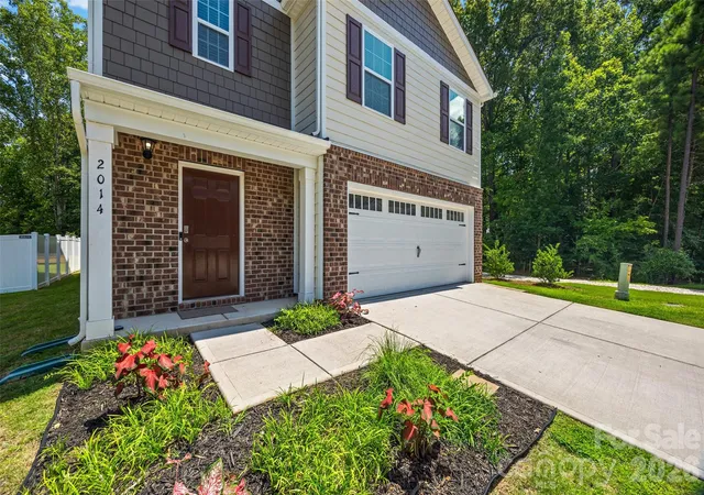 2nd image of 2014 Redstone Dr, York, SC 29745 | MLS# 4411044