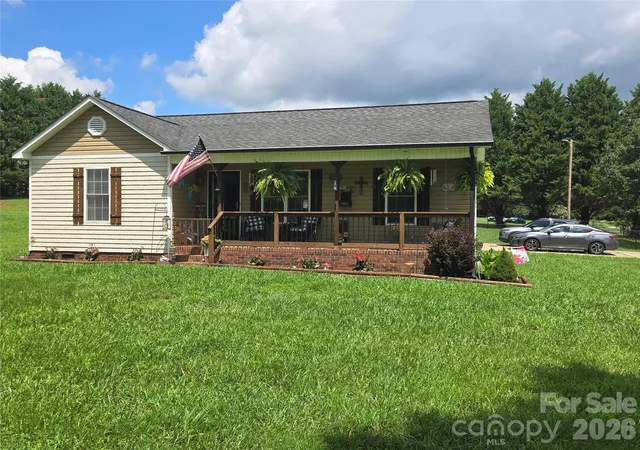 Single family home for sale at 4714 Hoover Rd, Vale, NC 28168 | MLS# 4411045
