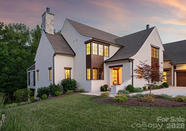 5th image of 213 Crest Ct, Matthews, NC 28104 | MLS# 4411059