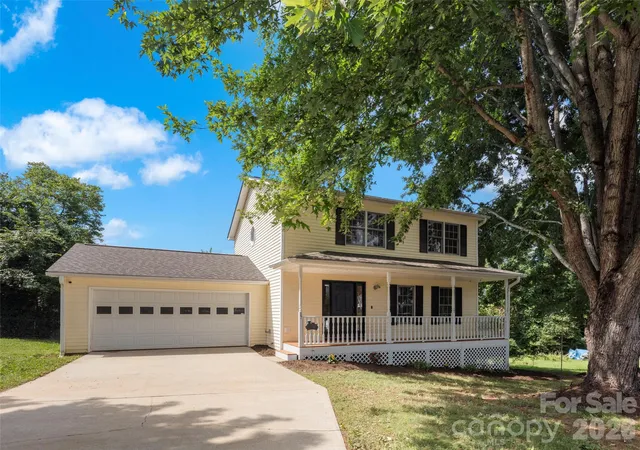 1st image of 17 Mill Stone Dr, Asheville, NC 28803 | MLS# 4411060