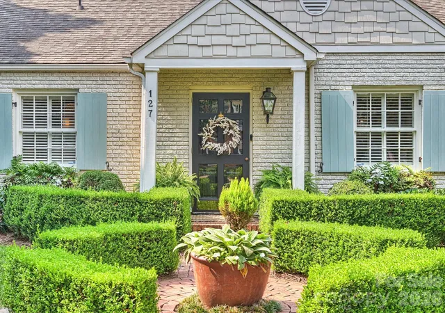 2nd image of 127 Tranquil Ave, Charlotte, NC 28209 | MLS# 4411061