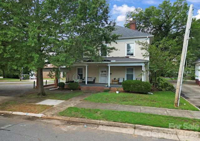 Photo 2 of Multi family home for sale at 315 Park Ave, Rock Hill, SC 29730 | MLS# 4411073 | Listing updated on 2026-10-01