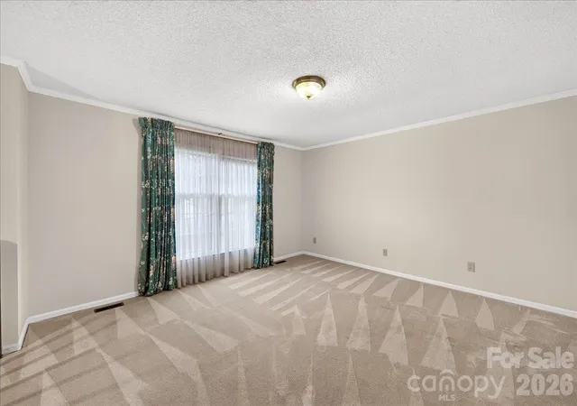 image of 5000 Cedar Forest Dr, Charlotte, NC 28226 | MLS# 4411077