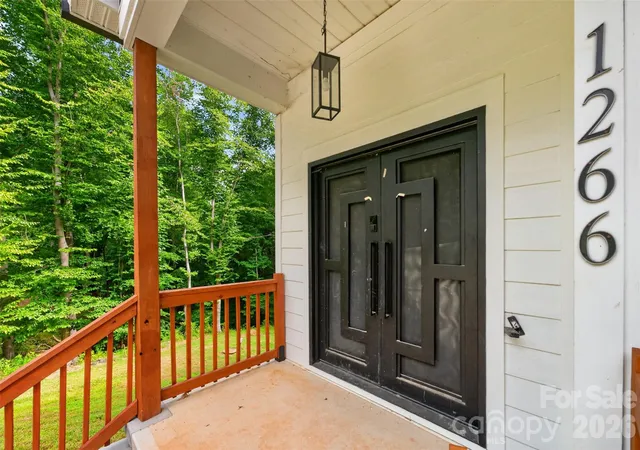 Photo 3 of Sale Pending at 1266 Ron Whicker Dr, Catawba, NC 28609 | MLS# 4411097 | Listing updated on 2026-08-24
