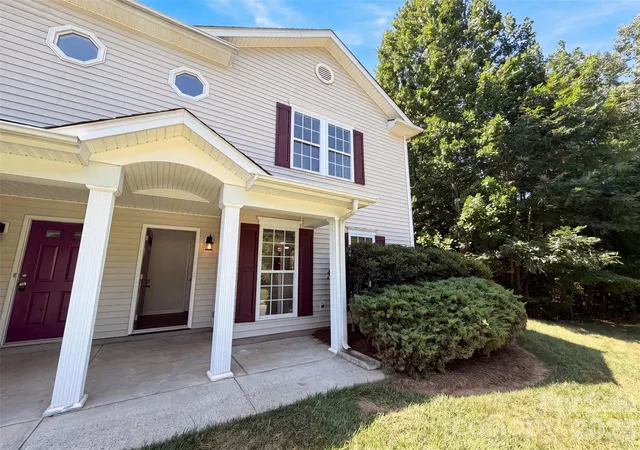 1st image of 9514 Littleleaf Dr, Charlotte, NC 28215 | MLS# 4411098