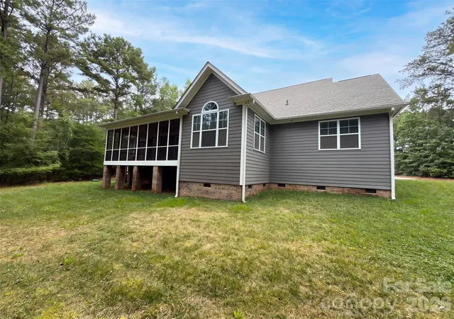 Photo 5 of Single family home for sale at 4193 Persimmon Rd, Lancaster, SC 29720 | MLS# 4411110 | Listing updated on 2026-08-05