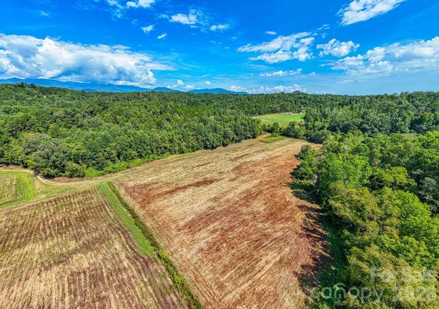 Photo 4 of House for sale at 1891 Silvers Welch Rd, Old Fort, NC 28762 | MLS# 4411117 | Listing updated on 2026-09-12