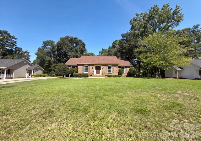 Photo 2 of Single family home for sale at 2592 Tully Ct, Lancaster, SC 29720 | MLS# 4411122 | Listing updated on 2026-09-02