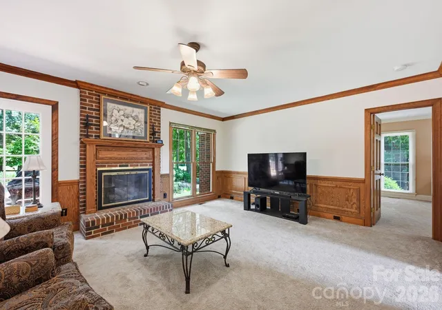 5th image of 4620 Fairvista Dr, Charlotte, NC 28269 | MLS# 4411125