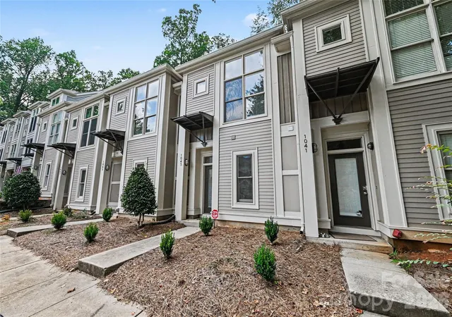 Photo 2 of Condo for sale at 1043 Park W Dr, Charlotte, NC 28209 | MLS# 4411130 | Listing updated on 2026-08-08
